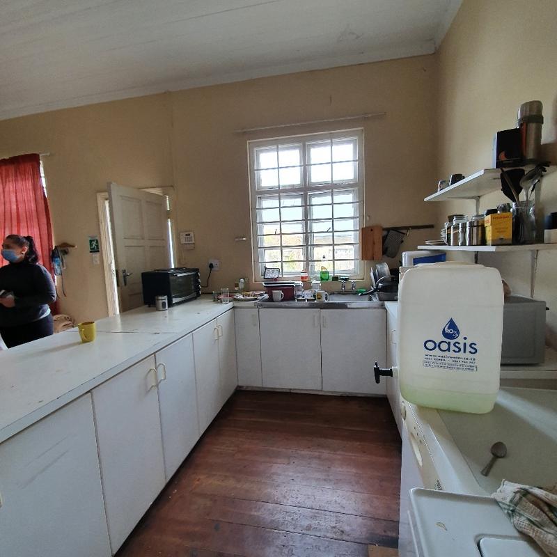 To Let 4 Bedroom Property for Rent in West Hill Eastern Cape